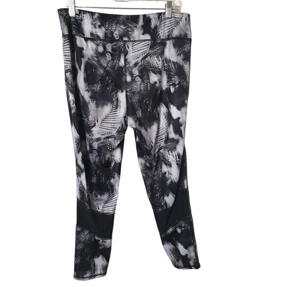 Women's Sports Hi Rise Leggings XL Black White Mesh Insets Workout Pants XL NWOT - Picture 2 of 7